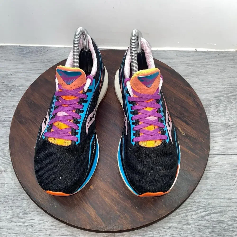 Saucony Endorphin Speed Woman’s Size 6.5 Shoes Athletic Running Black Sneakers